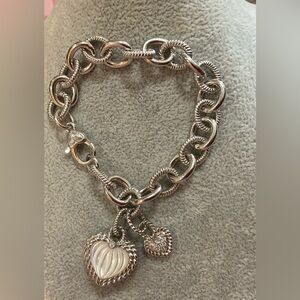 listing-status-banner